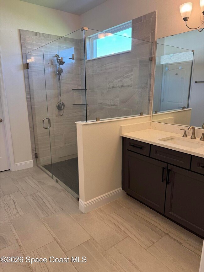 Foto del edificio - 1493 Killian Dr