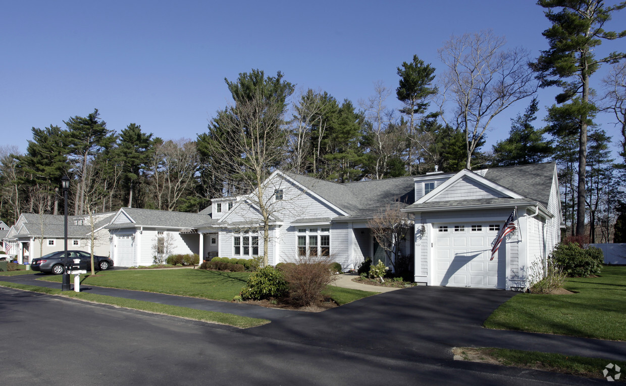 Primary Photo - The Village at Duxbury