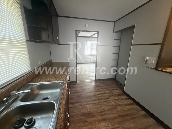 Foto del edificio - 228 Delaware-