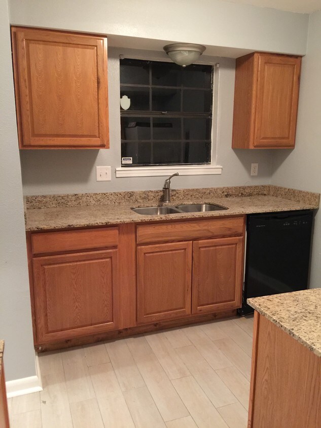Foto principal - 1788 Port Dr