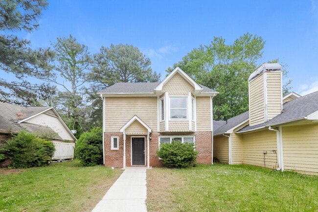 Building Photo - 2809 Briar Hill Ln SE