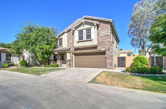 Foto del edificio - 15882 N 172nd Ln