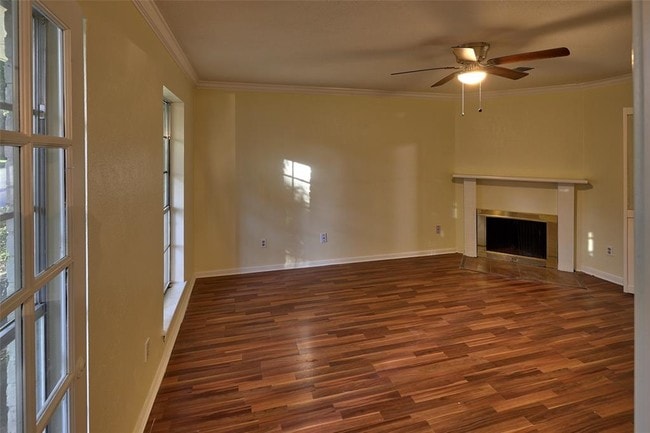 Building Photo - 5903 Green Springs Dr