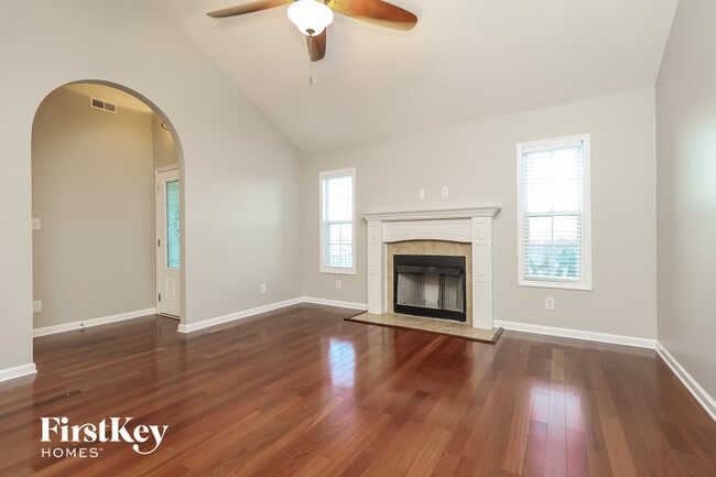 Building Photo - 488 Cedar Valley Dr