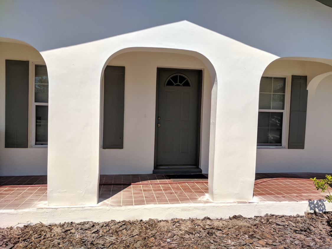 122 Lullwater St, Deltona, FL 32725 Condo for Rent in Deltona, FL