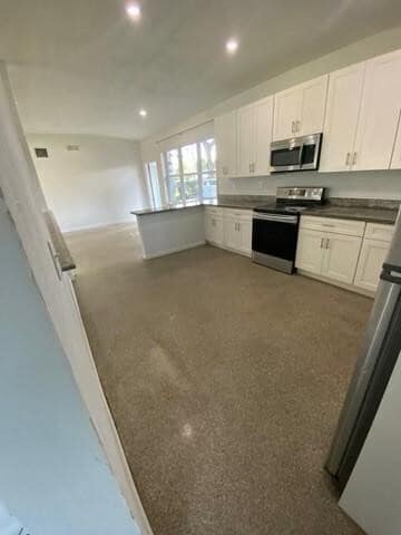 Building Photo - 20431 NE 15th Ave