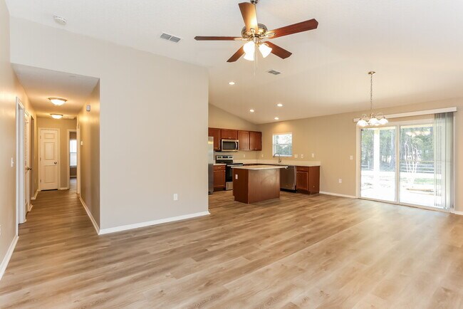 Building Photo - 3801 Ellaville Ct