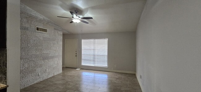 Building Photo - 8801 Hammerly Blvd