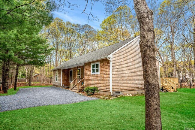 Foto del edificio - 60 Broadway Ave