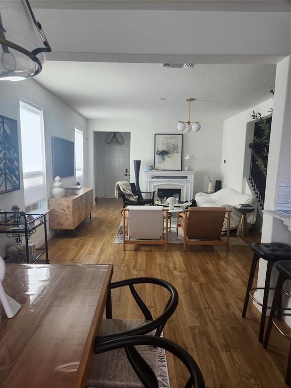 Foto del edificio - 1138 Loganberry Dr