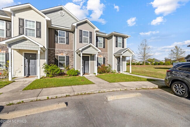 Building Photo - 161 Glen Cannon Drive