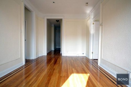 Foto del edificio - 2907 31st Ave