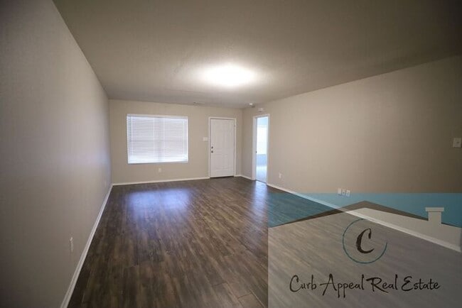 Building Photo - Beautiful 4 bedroom/2 bath home - Nettleton