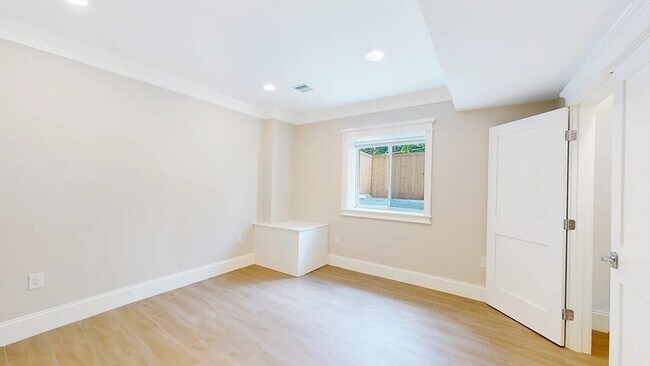 Foto del edificio - 262 Brown St