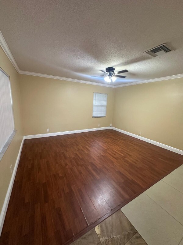 Foto del edificio - 11171 NW 39th St