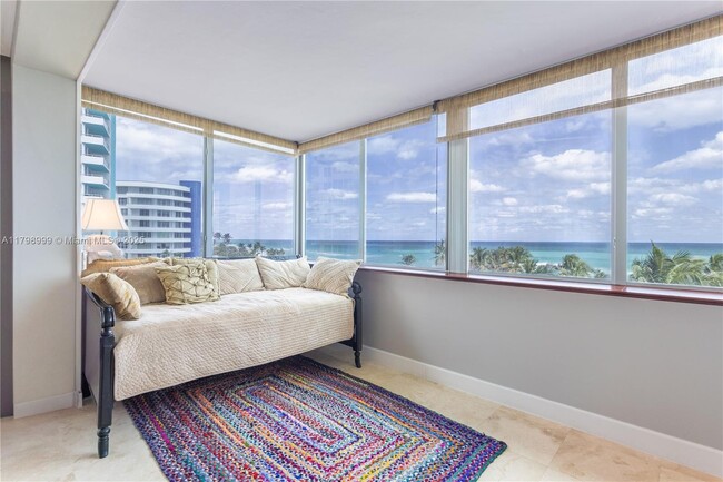 Building Photo - 5055 Collins Ave