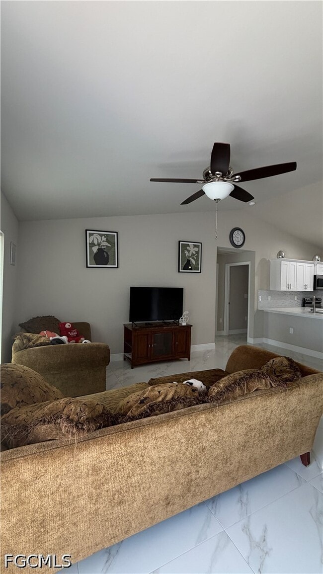 Foto del edificio - 3914 9th St W