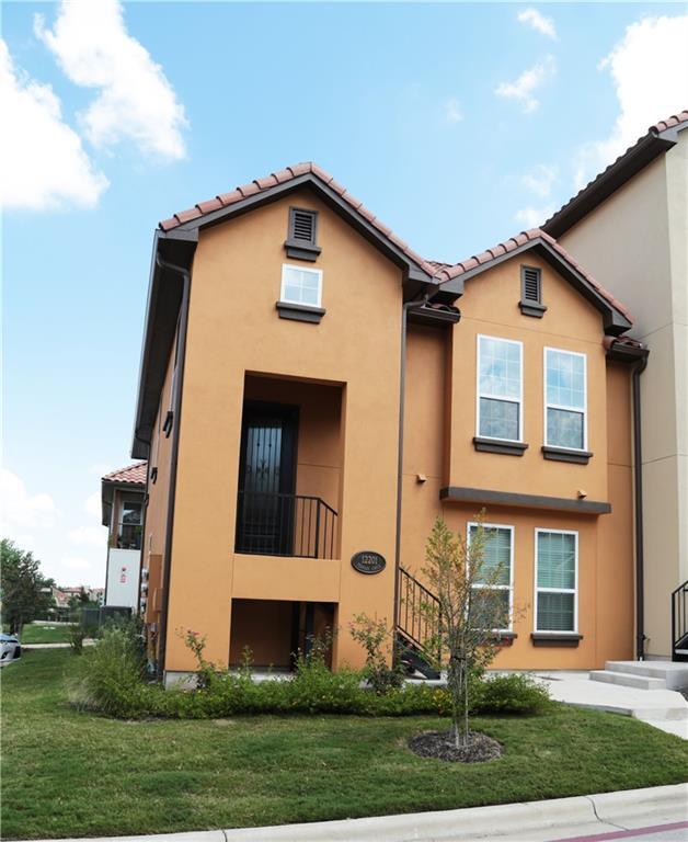 Building Photo - 12201 Terraza Cir