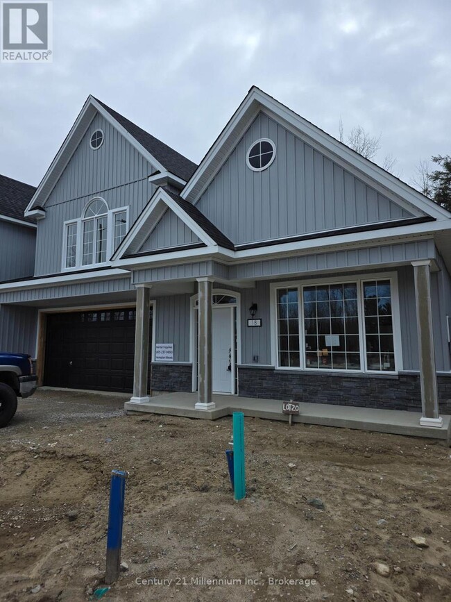 Building Photo - 18 Steinway St