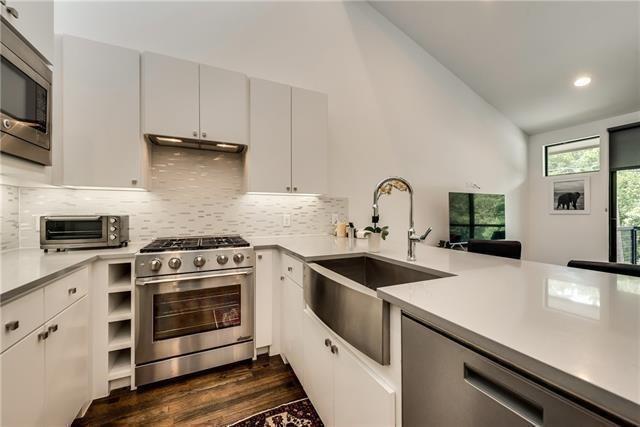 Foto del edificio - 2222 N Prairie Ave