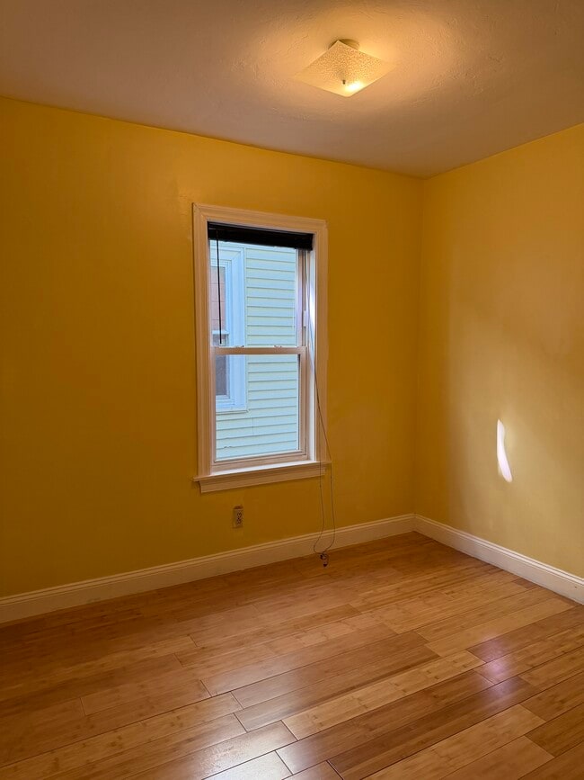 Building Photo - 111 Florida St