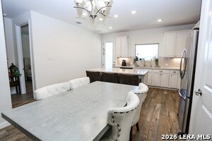 Building Photo - 2046 Egret Ave