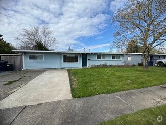 Building Photo - 1519 Berniece St