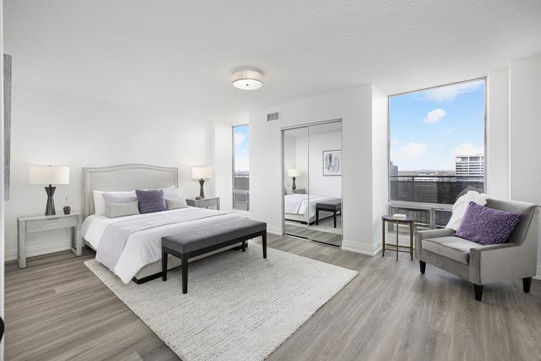 The Summerhill Apartments Apartments 7 Jackes Ave Toronto, ON