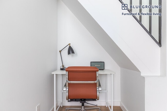 Building Photo - 433 Wythe Ave