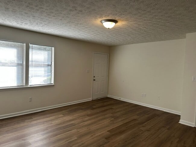 Photo - 115/117 Lake Dr Apartment