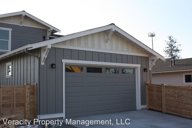 Foto del edificio - 20687 Cougar Peak Drive
