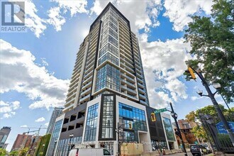 Building Photo - 15 Queen St S