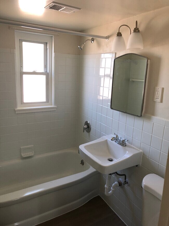 Rosemond Apartments Apartments in Cleveland Heights, OH