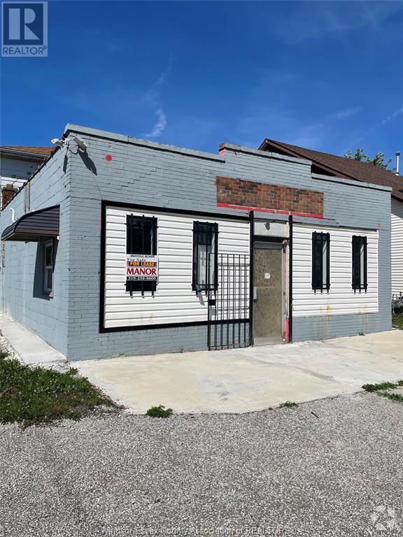 Building Photo - 1095 Partington Ave
