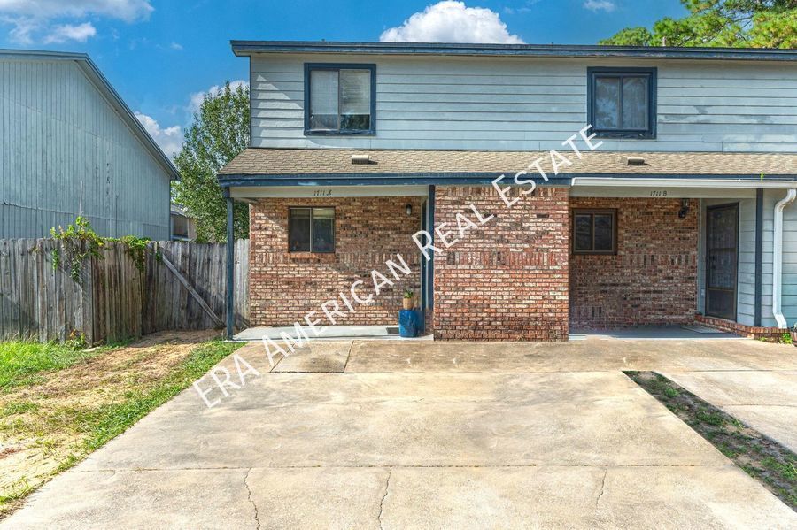 Primary Photo - 1711 Brighton Cove