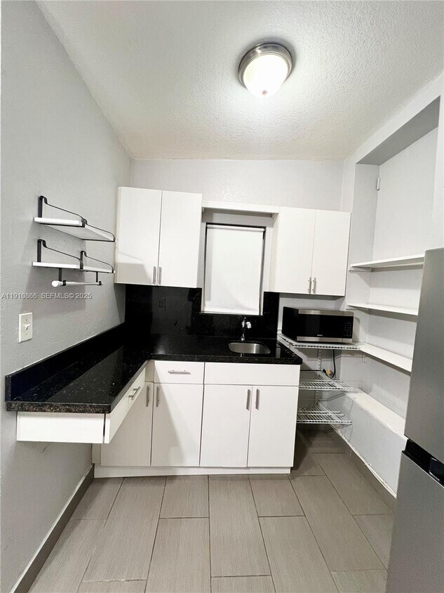 Foto del edificio - 1400 SW 29th Ave