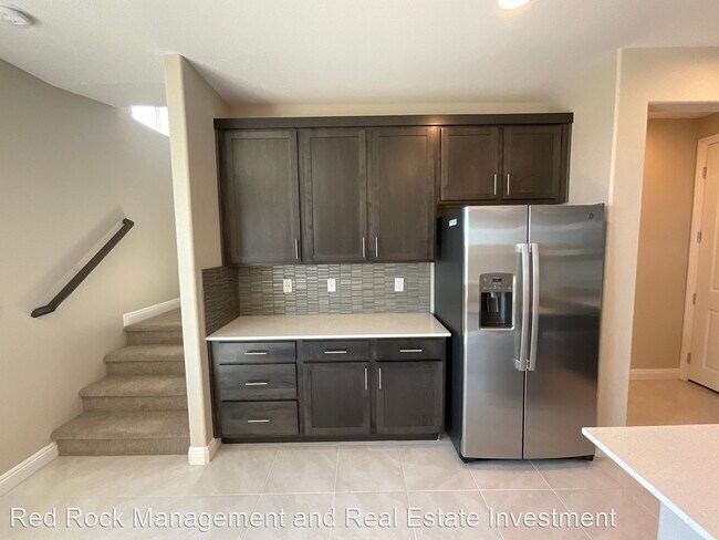 Building Photo - 3 br, 3 bath House - 9281 Far Side Ave