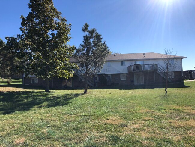 Rear Exterior - 1000 Freeman Ln