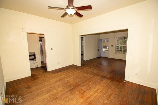 Foto del edificio - 910 Park St