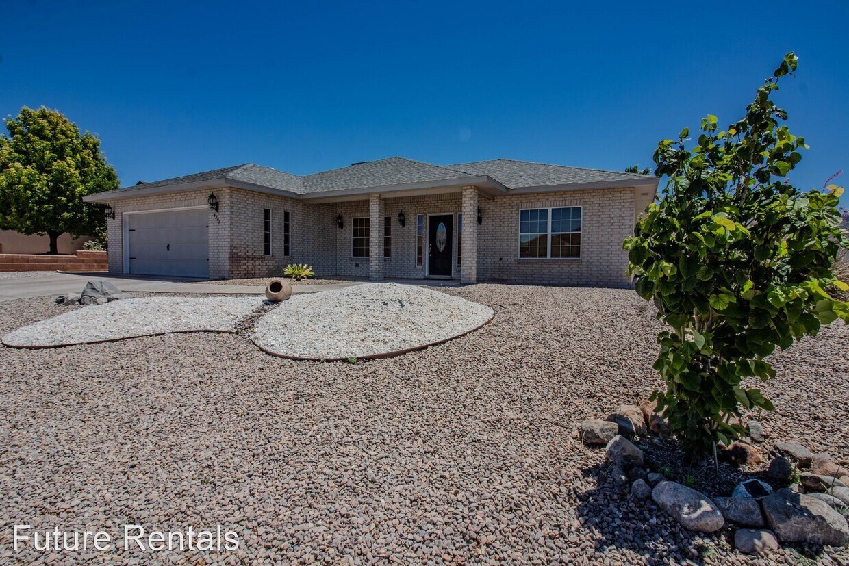 Primary Photo - 4 br, 2.5 bath House - 4241 Wood Loop