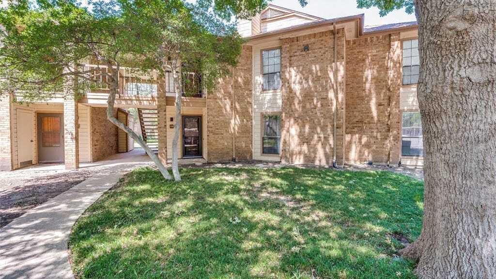 Foto principal - 16301 Ledgemont Ln
