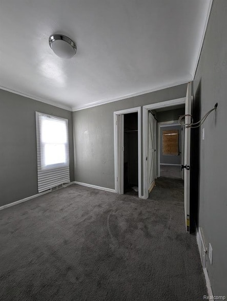 Building Photo - 20488 Andover St
