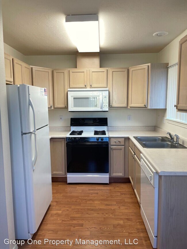 Foto del edificio - 2 br, 2 bath House - 417 W State St.