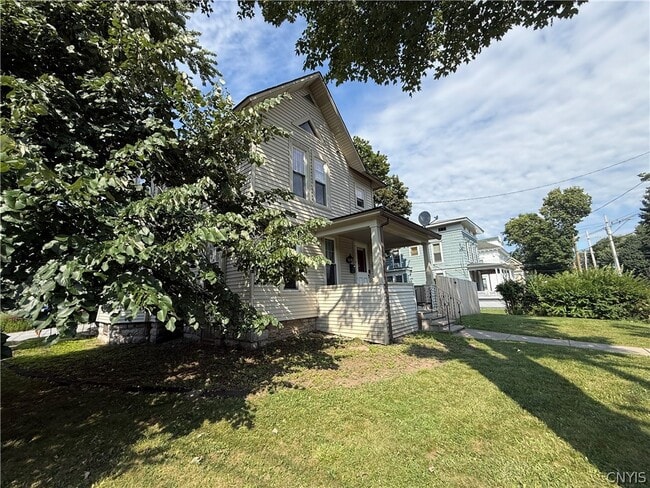 Building Photo - 203 Keyes Ave