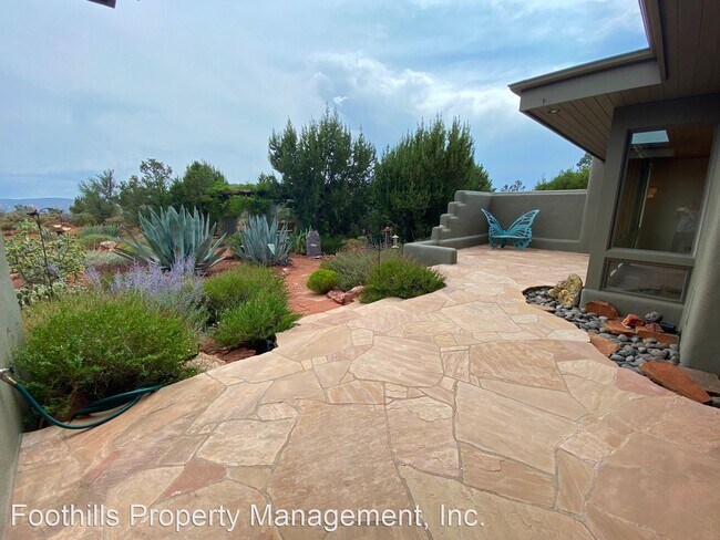Foto del edificio - 3 br, 3.5 bath House - 155 Linda Vista