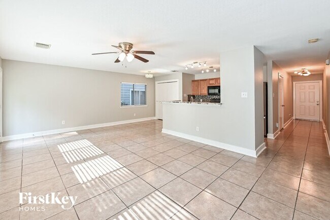 Foto del edificio - 22206 Laurel Pine Cir