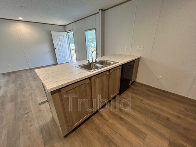 Foto del edificio - 12002 SC-64