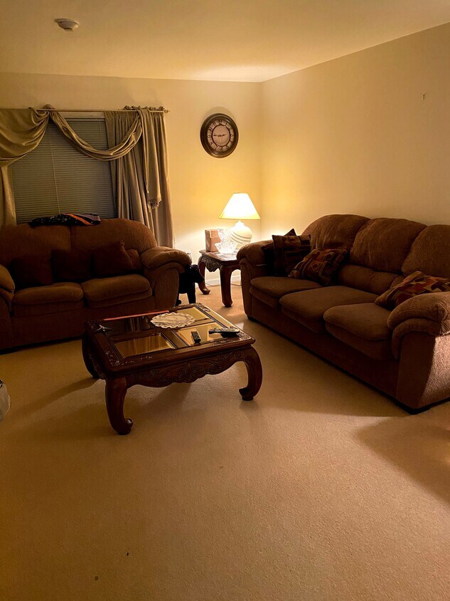 40 Foltim Way, Congers, NY 10920 Townhome Rentals in Congers NY