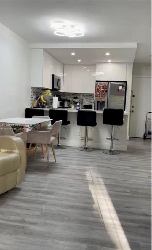 Foto principal - 680 Miller Dr