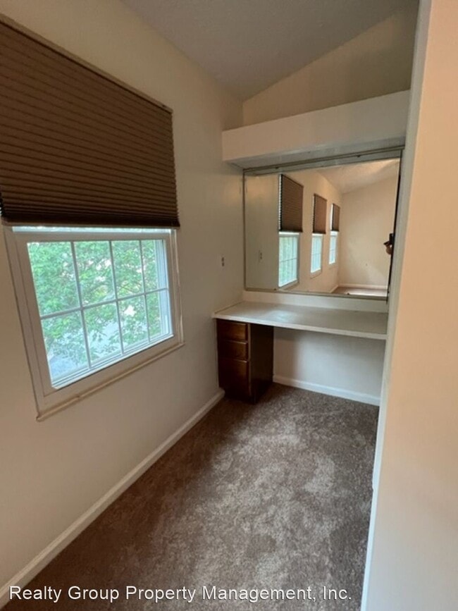 Building Photo - 3 br, 2.5 bath House - 101 LEAFCUP RD